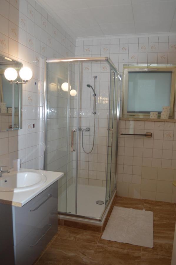 Apartamenty Rownia Ustrzyki Dolne Kültér fotó